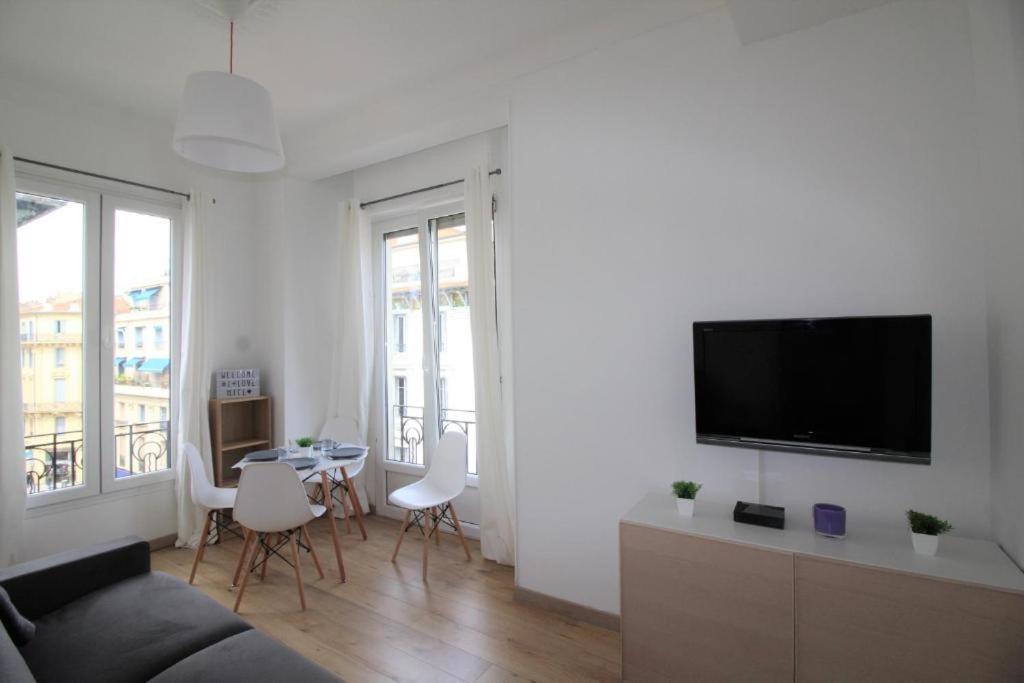 Nice Renting - Notre Dame - Cosy Loft Perfect View On The Roofs المظهر الخارجي الصورة