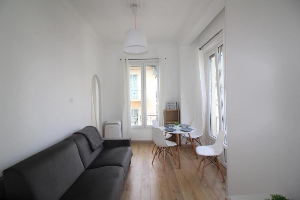 Nice Renting - Notre Dame - Cosy Loft Perfect View On The Roofs المظهر الخارجي الصورة