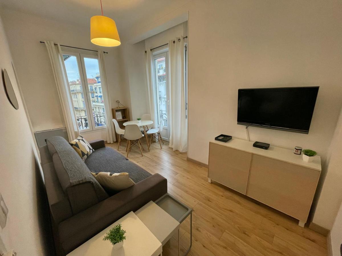 Nice Renting - Notre Dame - Cosy Loft Perfect View On The Roofs المظهر الخارجي الصورة